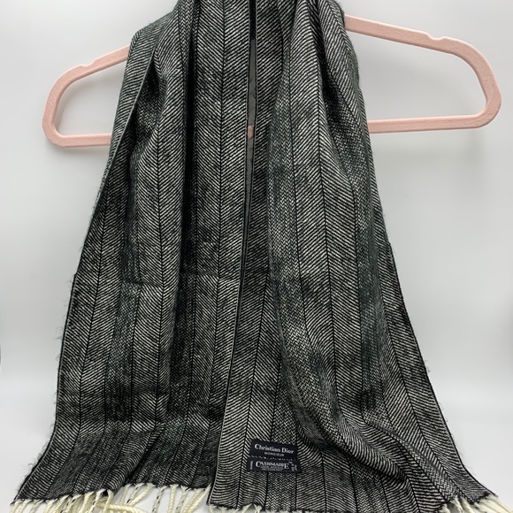 New Vintage Dior Scarf - Picture 11 of 16